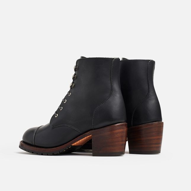 Red Wing Heeled Boot in Black Boundary | MGEV-07469